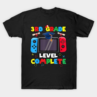 3Rd Grade Level Complete Graduation Class Of 2024 Boys Gamer T-Shirt